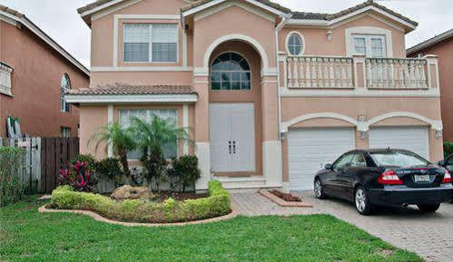Miami Bed And Breakfast Country Walk 외부 사진